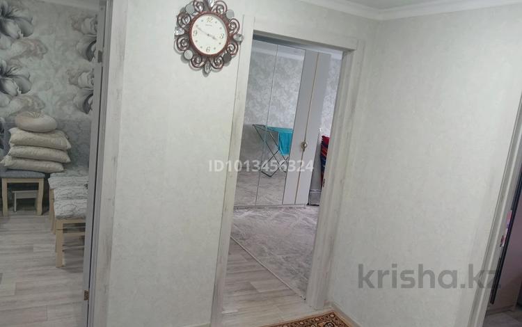 3-бөлмелі пәтер · 60.1 м² · 5/5 қабат, Каралева70 кв 58, бағасы: 18 млн ₸ в Экибастузе — фото 2