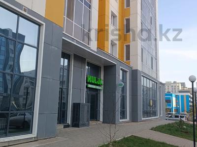 Свободное назначение, офисы, магазины и бутики, салоны красоты, медцентры и аптеки, образование, развлечения, конференц-залы, кабинеты и рабочие места, студии · 190 м² за 700 000 ₸ в Астане, Сарайшык р-н
