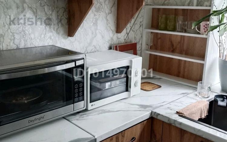 2-бөлмелі пәтер · 45.6 м² · 3/5 қабат, мкр 6 13, бағасы: 13.5 млн ₸ в Актобе — фото 2