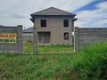 Отдельный дом · 6 комнат · 180 м² · 8 сот., Карасай батыра 39 за 65 млн ₸ в Туздыбастау (Калинино)