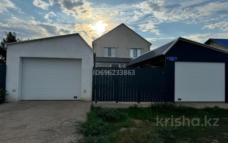 Отдельный дом · 6 комнат · 180 м² · 10 сот., мкр. Зачаганск пгт 1Б — Азербаева/Узеньская за 58 млн 〒 в Уральске — фото 2