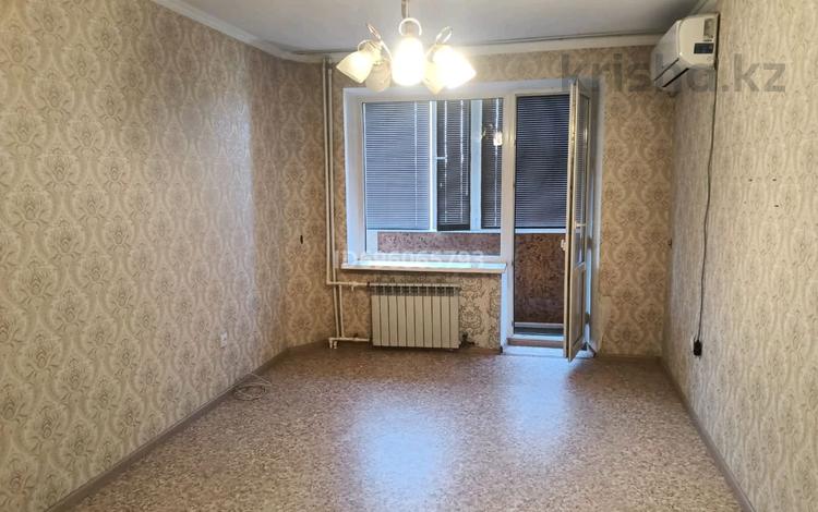 2-комнатная квартира, 52 м², 1/9 этаж, 9 микрорайон 1 и — Магазин волна