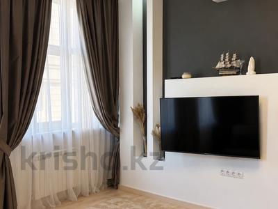 2-бөлмелі пәтер · 85 м² · 3/7 қабат, Мкр «Мирас» 31, бағасы: 105 млн ₸ в Алматы, Бостандыкский р-н