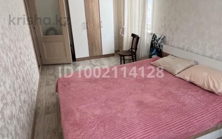 2-комнатная квартира · 45 м² · 2/3 этаж, Алматинская за 200 000 〒 в Павлодаре — фото 2