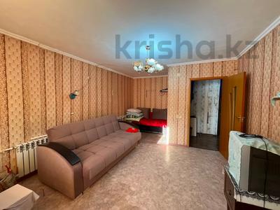 1-комнатная квартира · 34 м² · 2/5 этаж, Майкудук, 14й микрорайон за 6 млн ₸ в Караганде, Алихана Бокейханова р-н