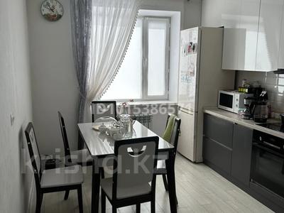 2-комнатная квартира · 65 м² · 11/16 этаж, мкр Юго-Восток, Степной 3-й мкрн за 270 000 ₸ в Караганде, Казыбек би р-н