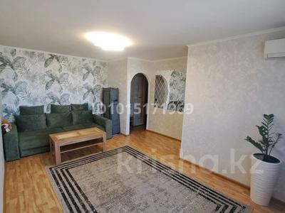 2-комнатная квартира · 42 м² · 5/5 этаж, Шокан уалиханов 31 за 9.7 млн ₸ в Актобе, мкр. Курмыш