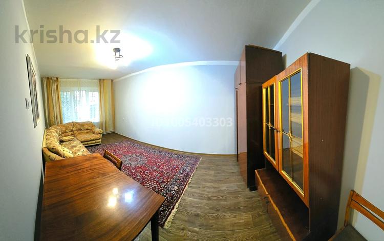 1-комнатная квартира · 33 м² · 1/5 этаж, мкр Аксай-2 20 — Толе би - Момышулы за 200 000 〒 в Алматы, Ауэзовский р-н — фото 2