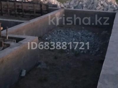 Үйдің бір бөлігі · 5 бөлме · 200 м² · 10 жүзд., Жанаконыс4 417, бағасы: 7.5 млн ₸ в Актобе, жилой массив Жанаконыс