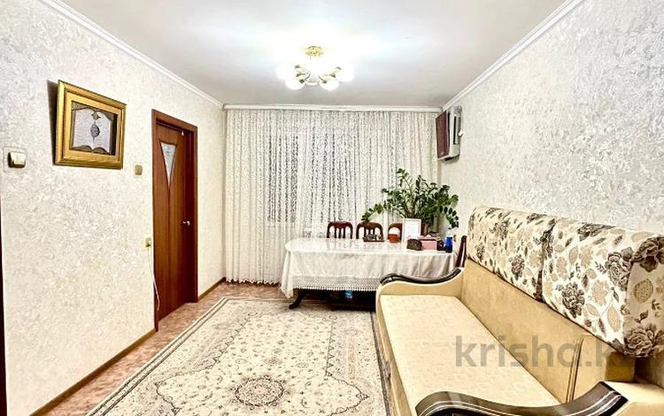 4-комнатная квартира, 61.9 м², 5/5 этаж, Кердери за 20 млн 〒 в Уральске — фото 3