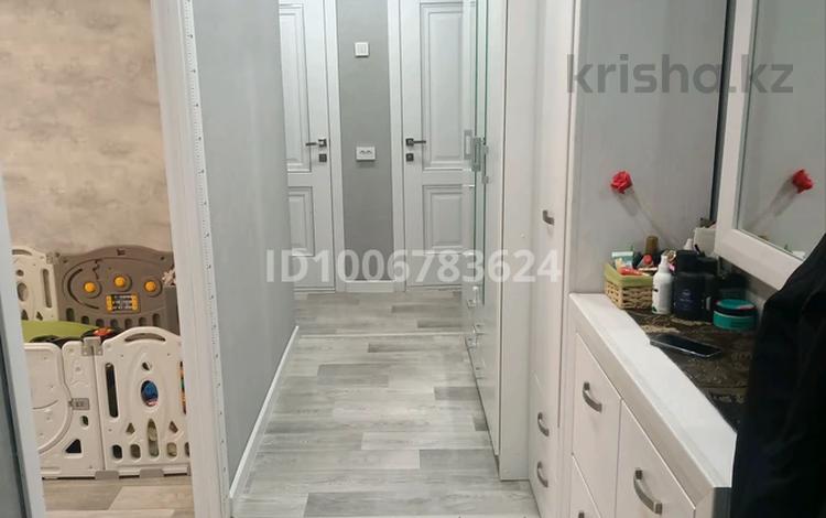 3-комнатная квартира · 63 м² · 6/10 этаж, Славского 22 за 40 млн ₸ в Усть-Каменогорске, Ульбинский — фото 4