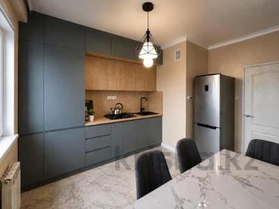 3-бөлмелі пәтер · 80 м² · 8/10 қабат, Шұғыла ш/а., Жунисова — Алматы жастары проходит, бағасы: 40.5 млн ₸ в Наурызбайский р-н
