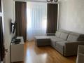 4-комнатная квартира · 90 м² · 4/5 этаж, 12-й мкр 49 — Гипермаркет Анвар за 26 млн ₸ в Актау
