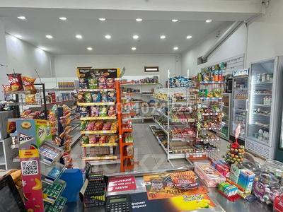 Дайын бизнес – магазин сатылады! Ішінде бәрі бар (300 000 ) · 75 м², бағасы: 300 000 〒 в Шымкенте, Туран р-н