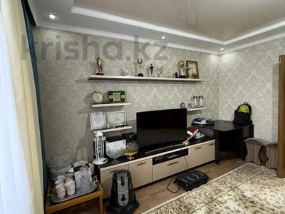 3-комнатная квартира · 65 м² · 6/9 этаж, мкр Юго-Восток, Орбита 1 37 за 25 млн 〒 в Караганде, Казыбек би р-н