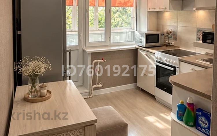 2-комнатная квартира · 50 м² · 4/5 этаж, Беркимбаева 180 за 260 000 ₸ в Экибастузе — фото 20