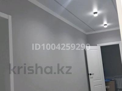 2-комнатная квартира · 70 м² · 4/5 этаж, мкр Айгуль, Исатай Батыра 18 — Ельплаза ресторан жанында орналасқан, Маршрут 3, 13 за 200 000 ₸ в Уральске