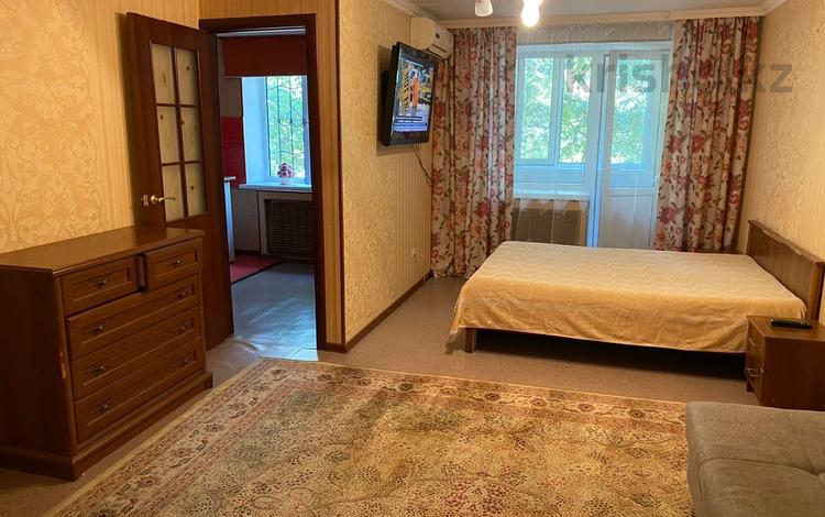 1-бөлмелі пәтер · 34 м² · 2/4 қабат, Тимирязева 57 а, бағасы: 14 000 ₸ в Алматы, Бостандыкский р-н — фото 5