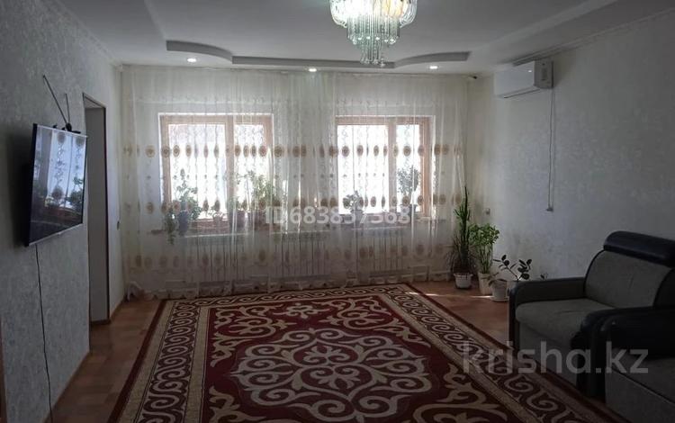 Отдельный дом · 4 комнаты · 93 м² · 10 сот., Сайдалы сары тока 24 за 21 млн 〒 в Жезказгане — фото 2