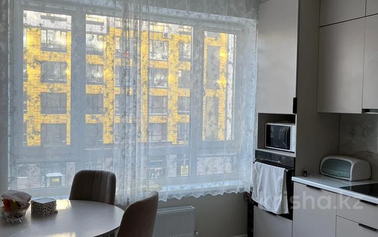 2-комнатная квартира · 70 м² · 3/9 этаж, Нажимеденова 25/1 — Нурмагамбетова за 45.5 млн 〒 в Астане, Алматы р-н — фото 2