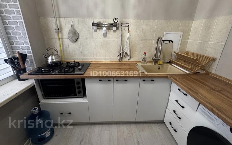 2-комнатная квартира · 50 м² · 4/5 этаж, 4-й мкр 41 за 12.9 млн ₸ в Актау — фото 2