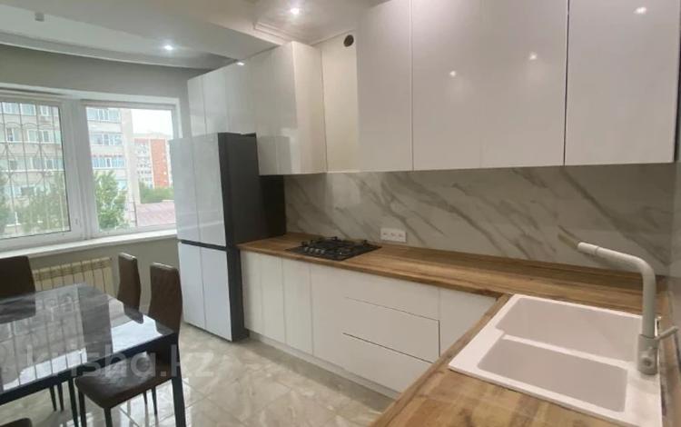 2-бөлмелі пәтер · 70.5 м² · 5/5 қабат, мкр 12, бағасы: 26.5 млн ₸ в Актобе — фото 18