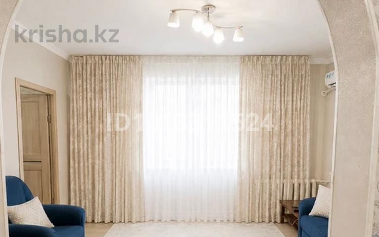 3-комнатная квартира · 63 м² · 2/3 этаж, ул. Конаева 27 — Толе би за 18 млн ₸ в Кентау — фото 2