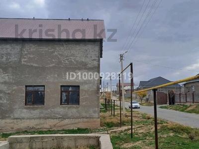 Отдельный дом · 6 комнат · 200 м² · 6 сот., Акбастау за 19 млн 〒 в Аксукенте