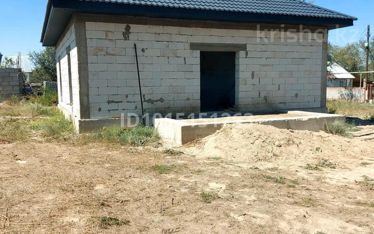 Отдельный дом · 3 комнаты · 100 м² · 9 сот., Абрикосовая 199 за 15 млн ₸ в Нургиса Тлендиеве — фото 2