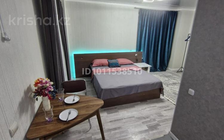 2-бөлмелі пәтер · 56 м² · 10/18 қабат, С.датова 32/2, бағасы: 23 млн ₸ в Уральске — фото 2
