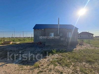 Жеке үй · 2 бөлме · 70 м² · 8 жүзд., ул. Жалела Имангалиева 44, бағасы: 10.5 млн ₸ в Атырау, мкр Авангард-2