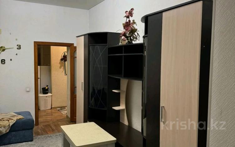 2-комнатная квартира · 50 м² · 1/3 этаж, Орынбай акына — Алдиярова за 110 000 ₸ в Шымкенте, Аль-Фарабийский р-н — фото 2