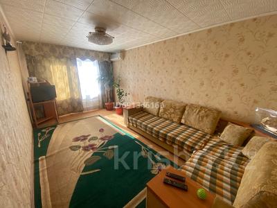 Аренда квартир в Алматы: 3-комнатная квартира · 70 м² · 2/5 этаж, мкр Жулдыз-2, Дунентаева 32 за 250 000 〒 3-комнатная квартира · 70 м² · 2/5 этаж, мкр Жулдыз-2, Дунентаева 32 за 250 000 〒 в Алматы, Турксибский р-н