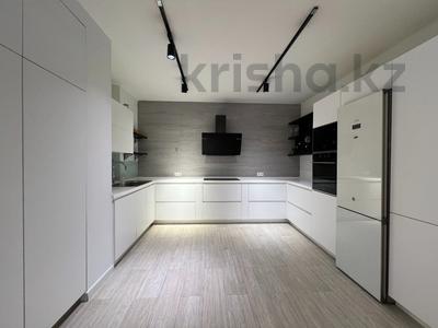 3-комнатная квартира · 150 м² · 3/6 этаж, мкр Самал-2, Назарбаева 67 — Аль-Фараби за 750 000 ₸ в Алматы, Медеуский р-н