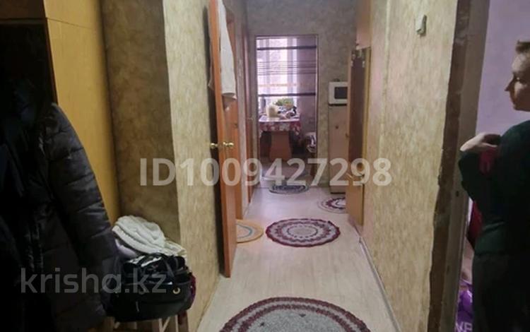 3-бөлмелі пәтер · 59 м² · 2/2 қабат, Бажова 59, бағасы: 15.5 млн ₸ в Усть-Каменогорске — фото 2
