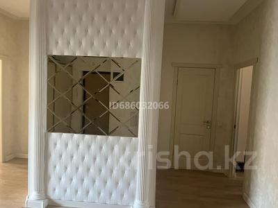 4-комнатная квартира · 146 м² · 3/5 этаж, мкр Нурсая, Акжарма за 56 млн 〒 в Атырау