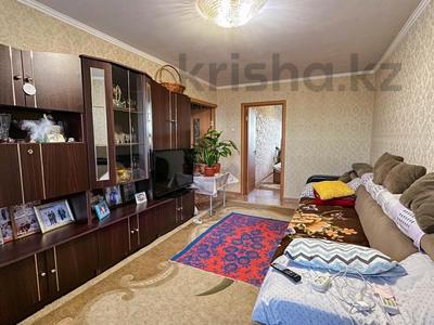 3-комнатная квартира, 58 м², 5/5 этаж, микр. Самал за 17 млн 〒 в Талдыкоргане, мкр Самал