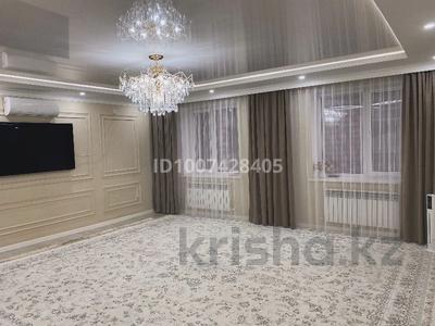 Отдельный дом · 6 комнат · 180 м² · 6 сот., мкр Сарыкамыс, Д.Конаева 19/1 за 54 млн ₸ в Атырау
