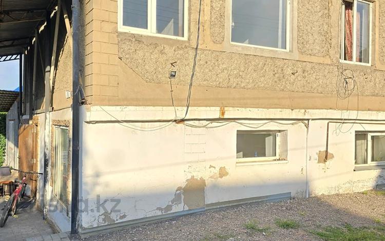 Отдельный дом · 5 комнат · 154.6 м² · 5.1 сот., Жумабаева за 70 млн ₸ в  — фото 2