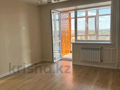 2-бөлмелі пәтер · 43 м² · 8/9 қабат, Ауэзова, бағасы: 22.8 млн ₸ в Кокшетау