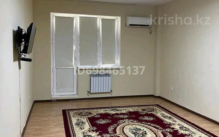 2-комнатная квартира, 60 м², 2/5 этаж помесячно, мкр Нурсая, 2 коше