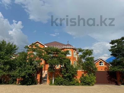 Отдельный дом · 9 комнат · 500 м² · 10 сот., Амандосова за 150 млн 〒 в Атырау