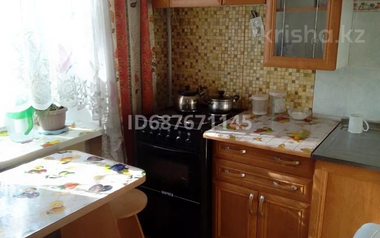 1-комнатная квартира · 36 м² · 2/2 этаж, Бажова 59 за 125 000 ₸ в Усть-Каменогорске — фото 2