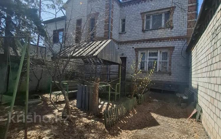 Часть дома · 4 комнаты · 235 м² · 6 сот., Гридина 38а за 50 млн ₸ в Экибастузе — фото 12