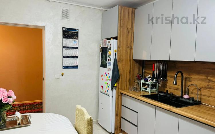 3-комнатная квартира · 86.1 м² · 1/5 этаж, мкр Жети Казына 6 за 28 млн ₸ в Атырау — фото 10