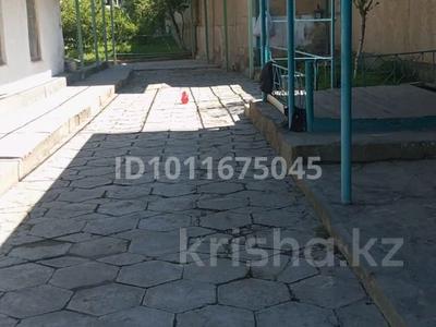 Отдельный дом · 3 комнаты · 70 м² · 5 сот., Баумана 17а за 20 млн ₸ в Таразе