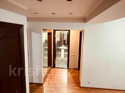 4-комнатная квартира · 91.2 м² · 2/5 этаж, мкр Тастак-2 33 за 65 млн ₸ в Алматы, Алмалинский р-н