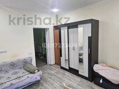 3 комнаты, 25 м², мкр Акбулак Сергазина 16 — Алматы арена за 80 000 〒