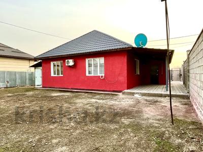 Отдельный дом · 2 комнаты · 80.2 м² · 3.64 сот., мкр Коккайнар, Мамбетова 61 за 29 млн 〒 в Алматы, Алатауский р-н