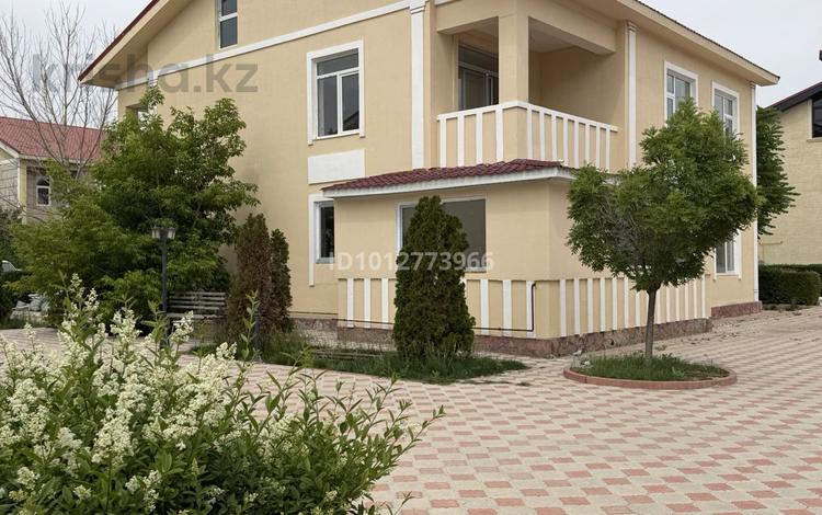 Отдельный дом · 5 комнат · 310 м² · 1000 сот., 1В мкр за 85 млн ₸ в Актау — фото 2